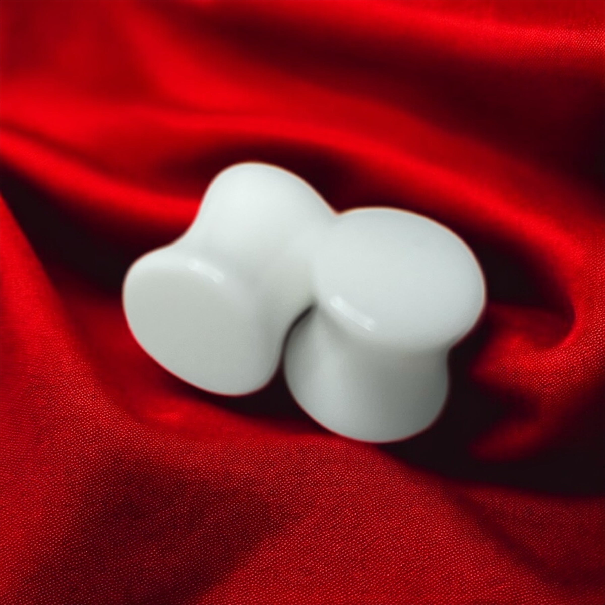 Solid Acrylic White Saddle Plug
